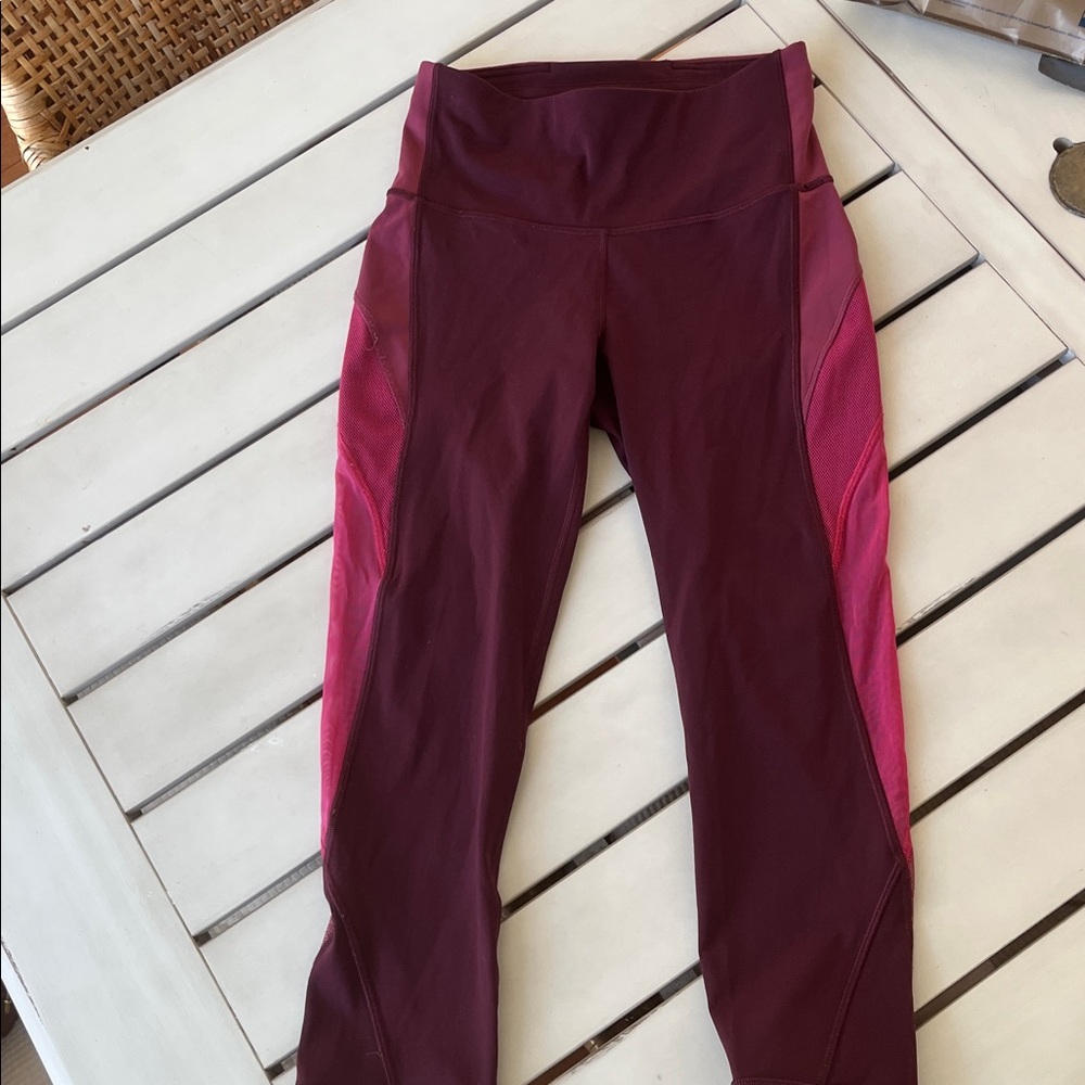 Lululemon Wunder Under Cropped Leggings Sz 6 Mesh sides burgandy - Picture 3 of 10